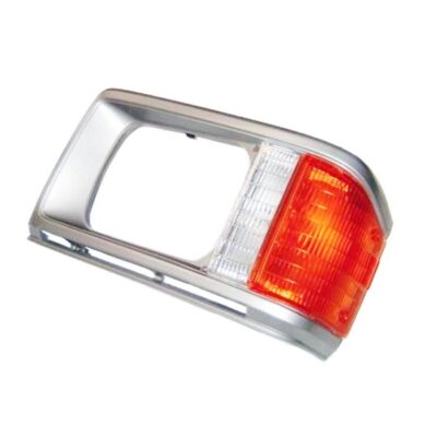 Scheinwerferaufnahme (mit Leuchte) links