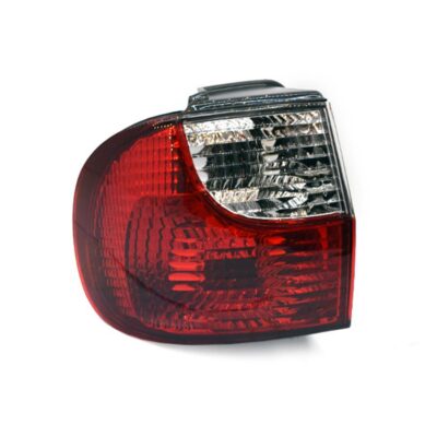 Rückleuchte links außen