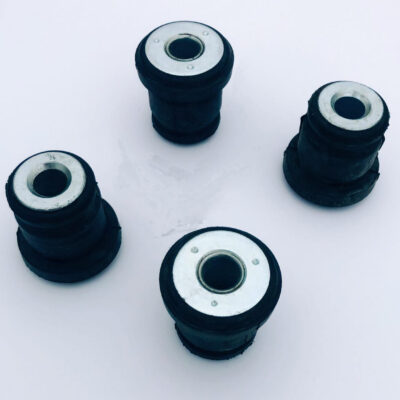 BUCHSE  QUERLENKER OBEN 4 Stk. passend für  MITSUBISHI - FUSO-TFA-EURO5 12>  MK633970  MK335060